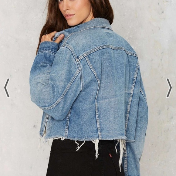 Nasty Gal After Party / Hillary Cropped M/L denim slightly distressed jacket - Picture 2 of 5